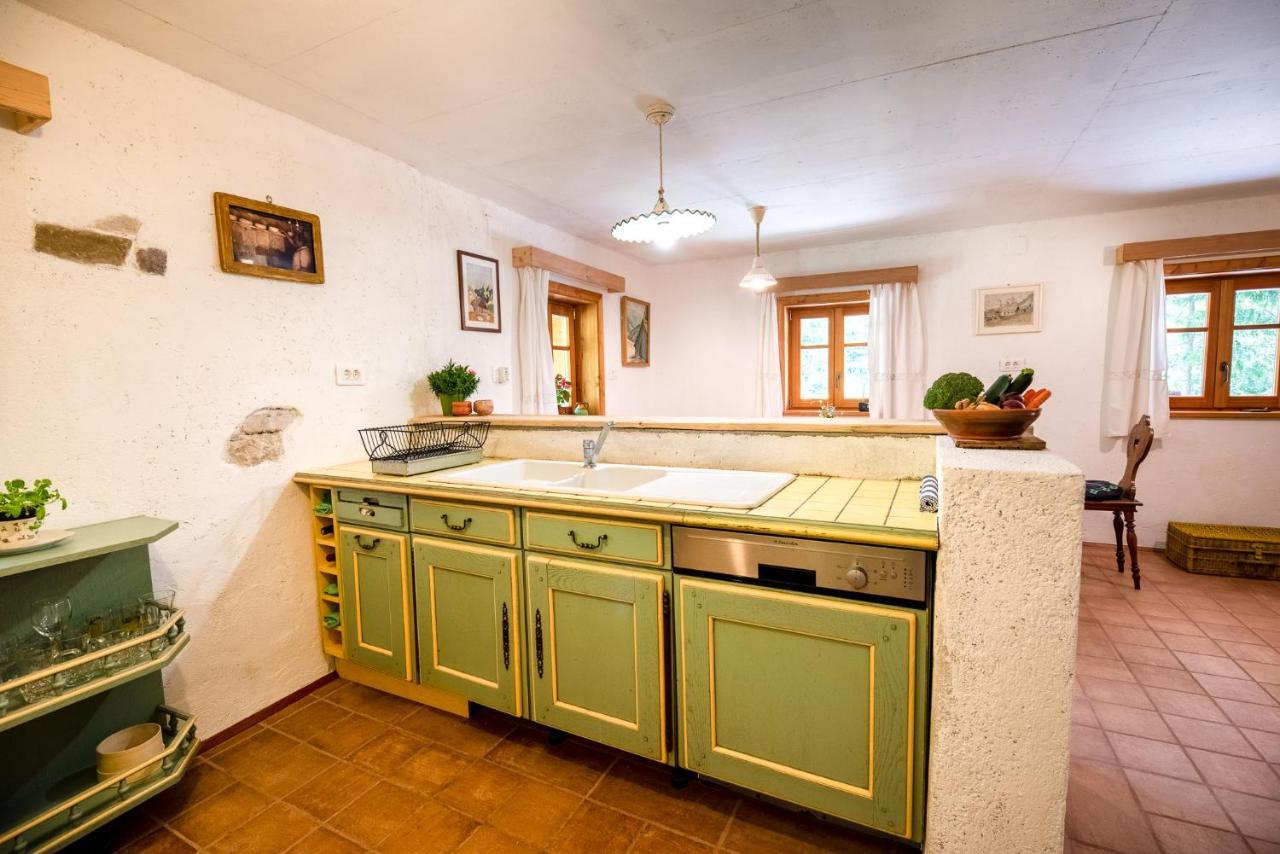 Wild Flower Cottage In Trenta Extérieur photo